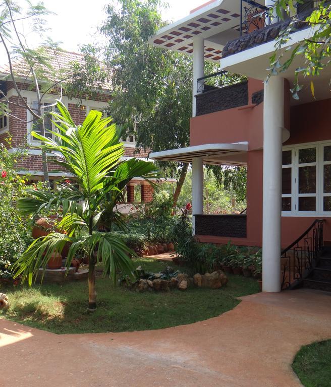 Inn Pondiville Forest Retreat ปอนดิเชอรี ภายนอก รูปภาพ